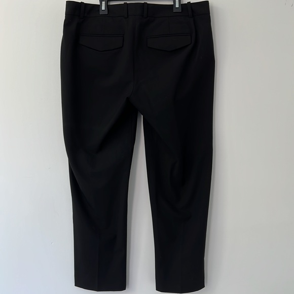 GAP Women’s Slim Cropped Pants in Black 12R Excellent Condition - Picture 3 of 5